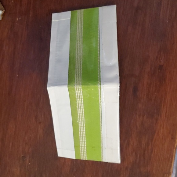 Duct tape wallet - sorority colors 💅 - Picture 4 of 6